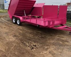 Custom Trailer Custom Trailer